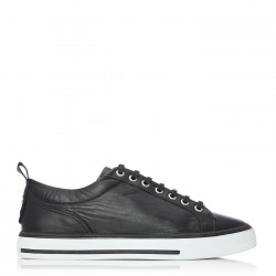 M by Moda Low Top Estea Trainers